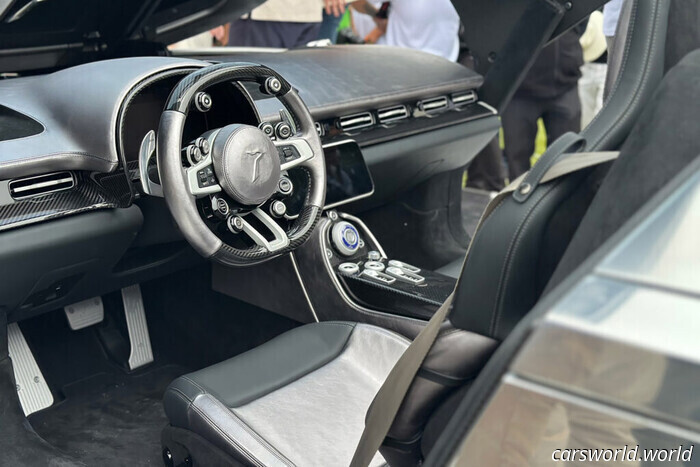 El Bumerán en Forma de Cuña de Maserati Renace Con Huesos MC20 | Carscoops